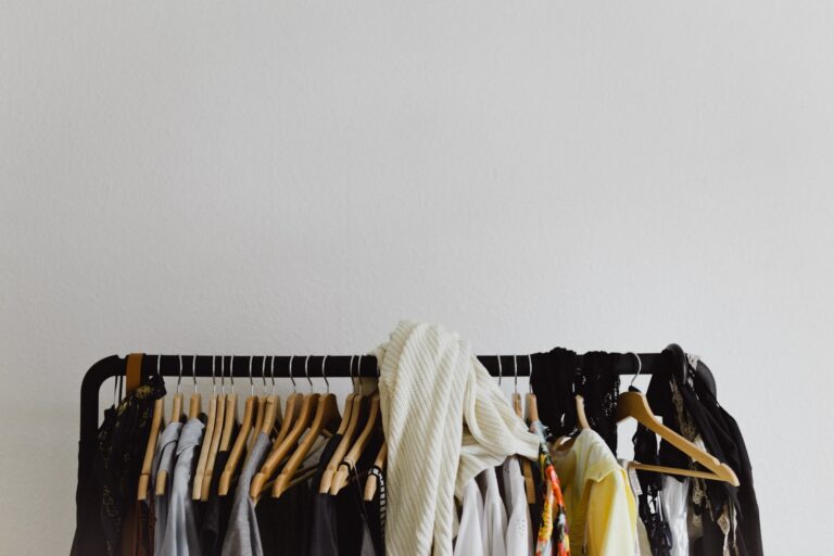 Practical Mother's Guide To A Clean Closet